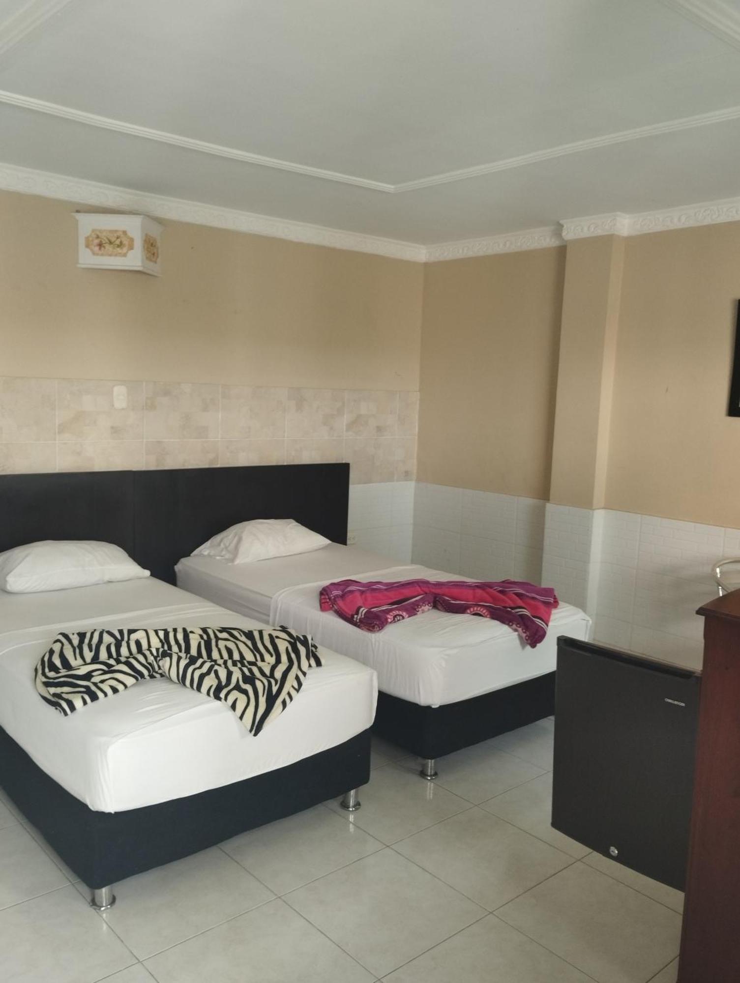 Hotel Fundacooedumag Rodadero Σάντα Μάρτα Εξωτερικό φωτογραφία